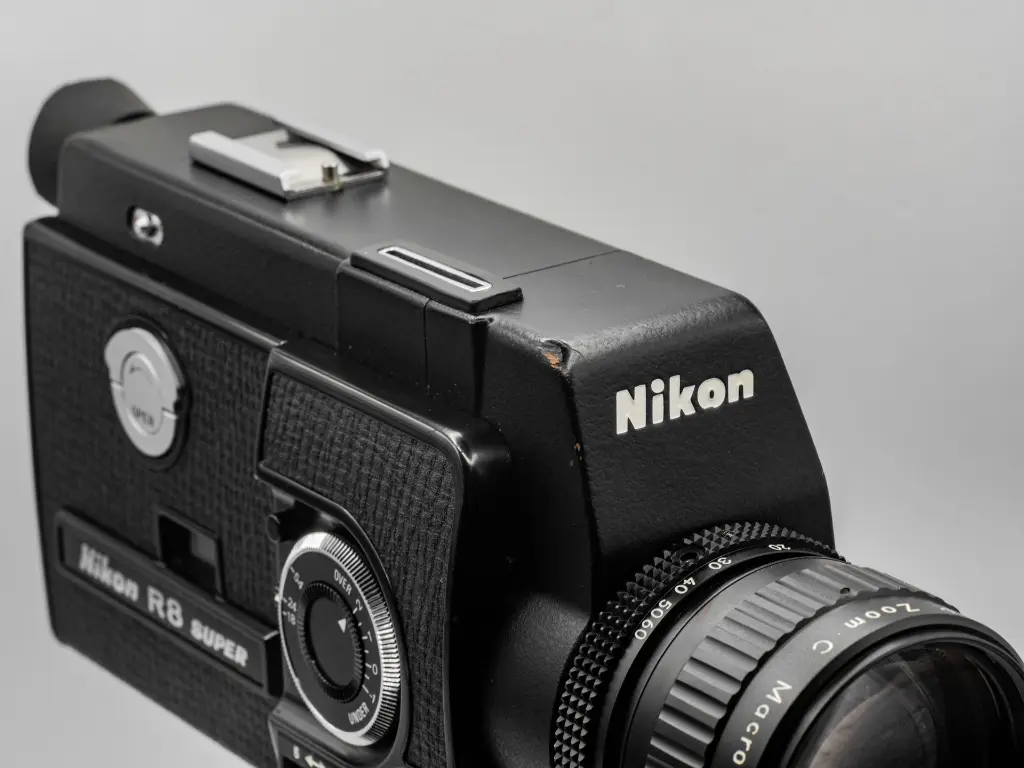 Nikon R8_Super_12.webp