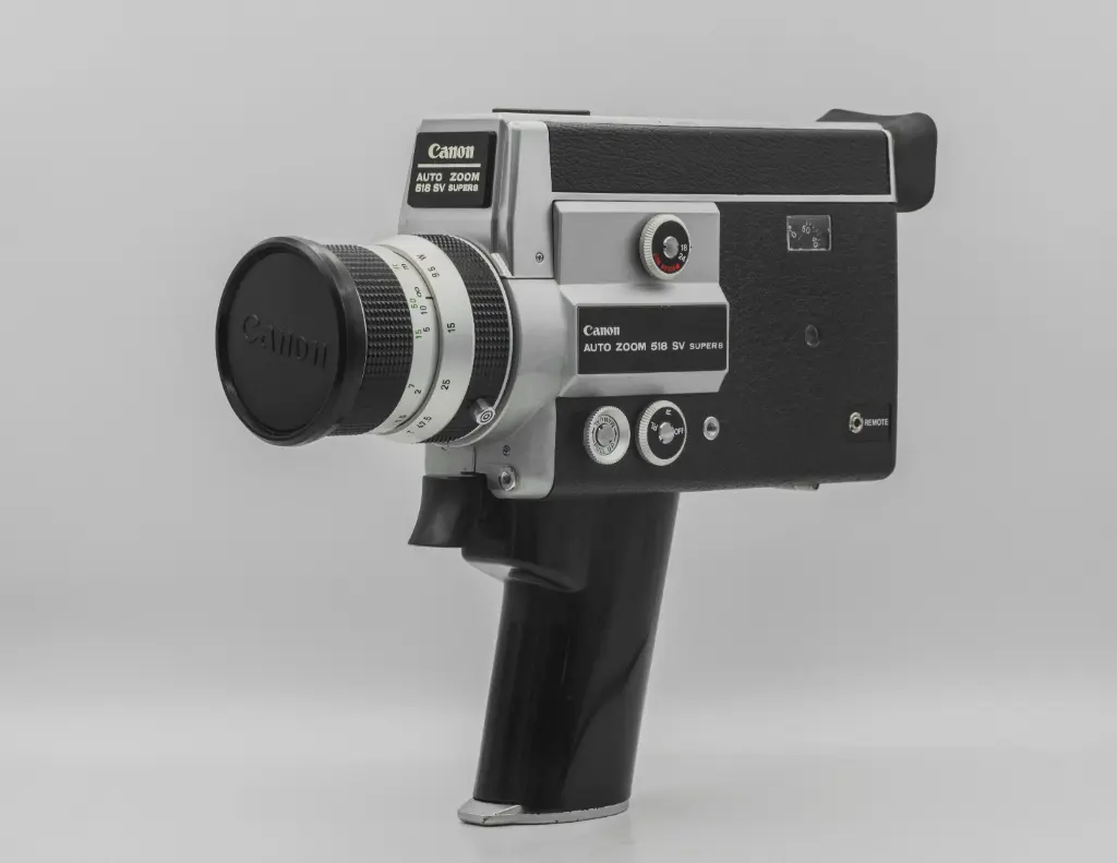 Canon Auto Zoom 518 SV - SUPER 8 Refurbished 